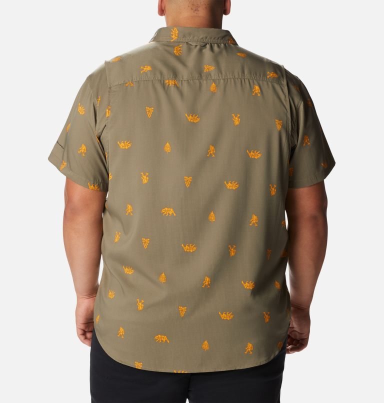 Men's Columbia Utilizer Printed Woven Short Sleeve Shirts Olive | Plus Size CA-T03A4